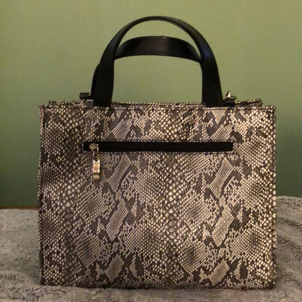 Snake skin purse